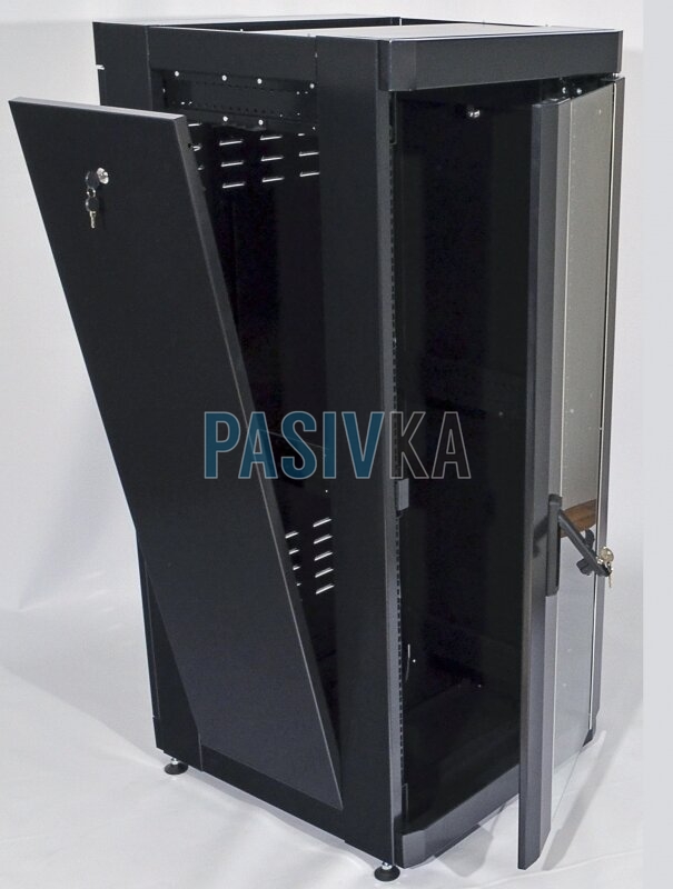 Шкаф серверный напольный 28U глубина 675 мм черный CMS UA-MGSE2866MB, фото 3
