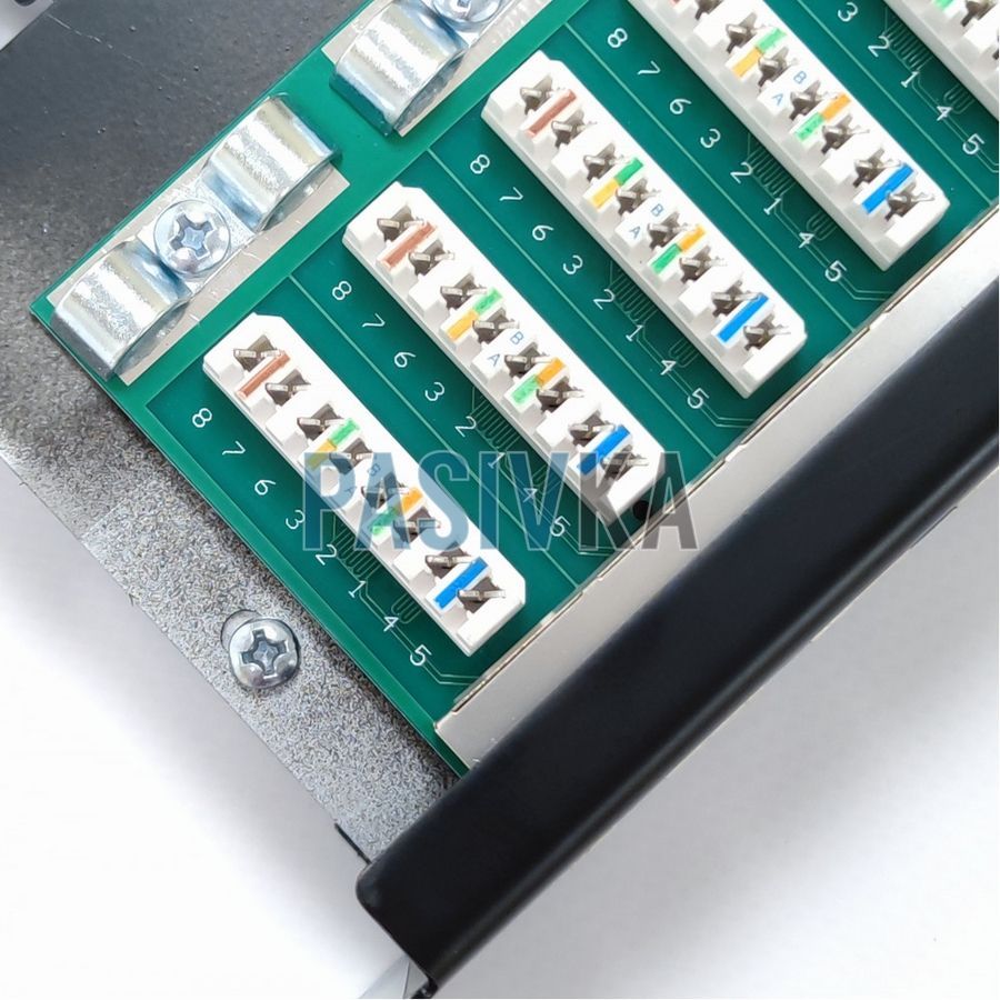 Патч-панель 48 портов RJ-45 19" 1U STP cat.5e с держателем кабеля Kingda KD-PP67-STP-C5E-48P, фото 4
